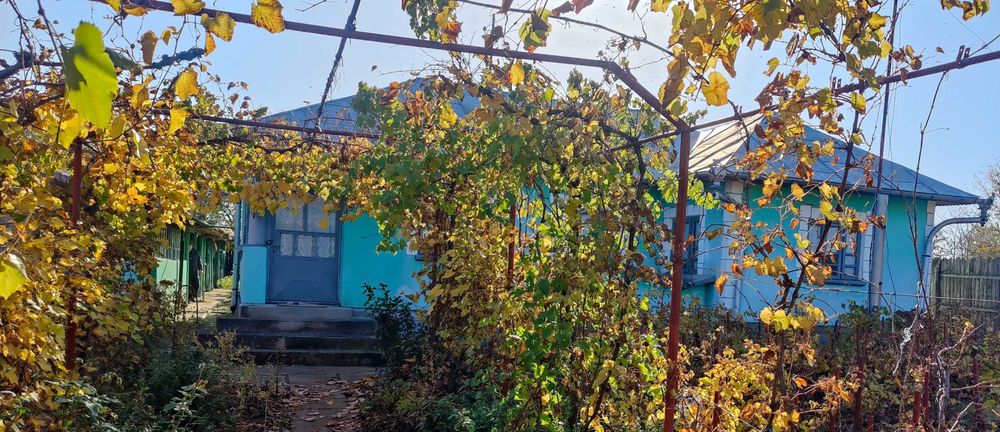 Casă de vânzare în comuna Perișor, județul Dolj