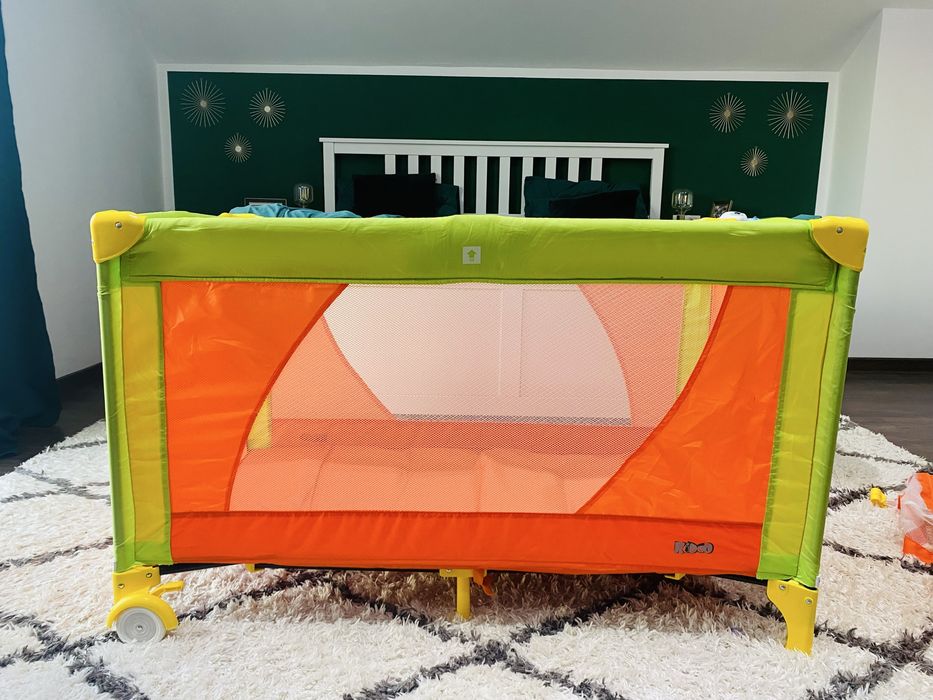 Patut pliabil pentru calatorii