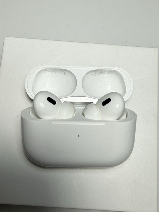 AirPods Pro 2.