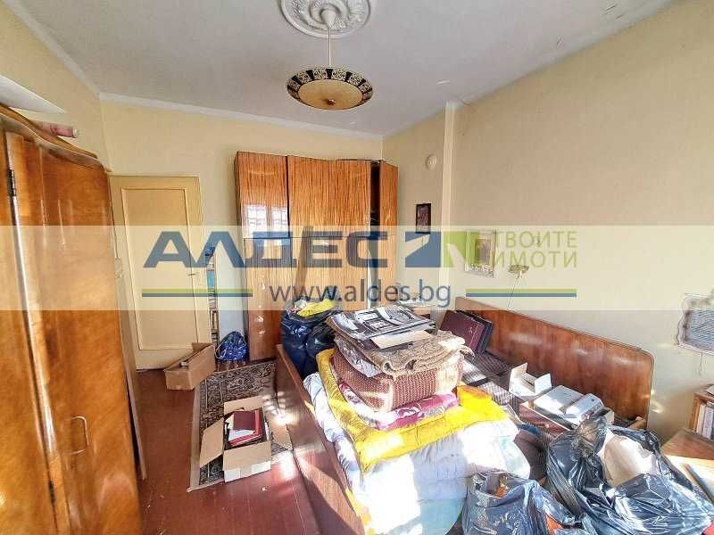 Продава се Двустаен апартамент в София, Център - 71 кв.м за 3944 €/кв.м - Снимка #3