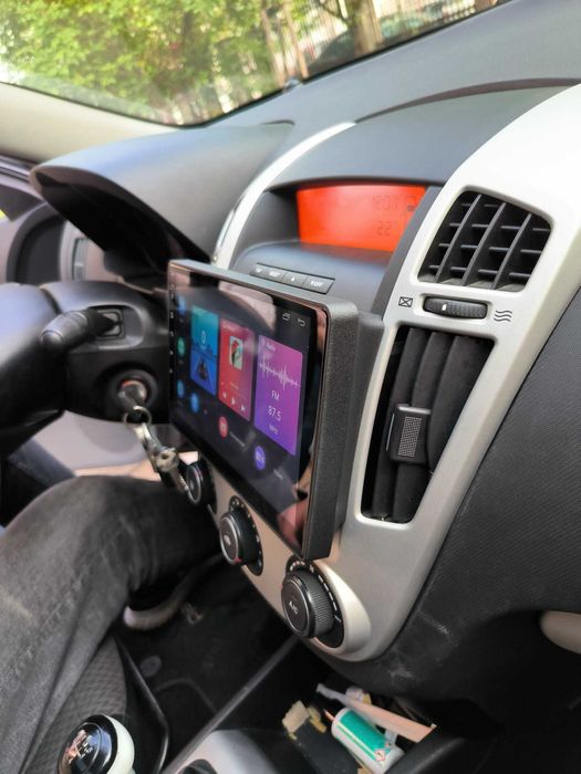 Navigatie Android Kia Ceed  Waze YouTube GPS