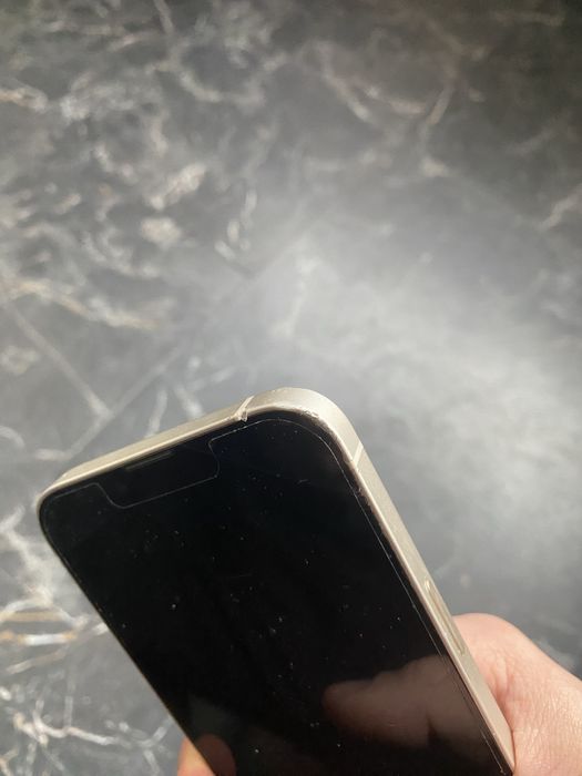 Iphone 14 128gb baterie 84%