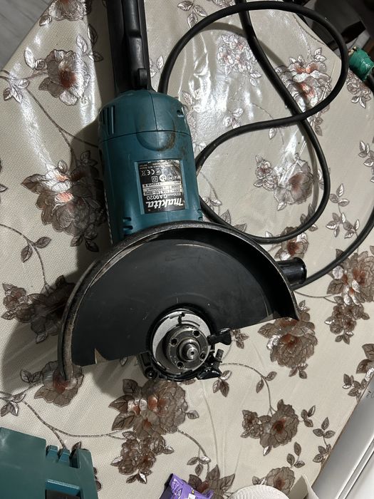 Vand flex Makita GA9020 230mm