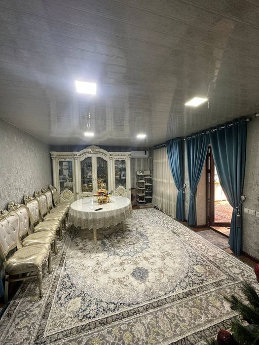 Уй сотилади продаётся дом