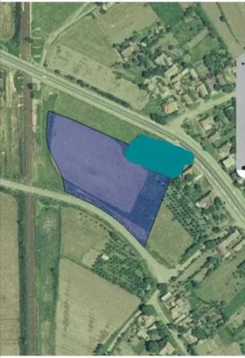 Casă cu 2151 m2 de vânzare, în Păuliş