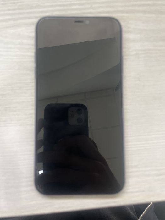 Iphone 11 128G 84% icloudga tushgan