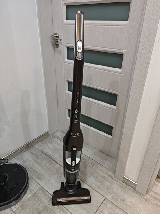 Прахосмукачка bosch безкабелна.