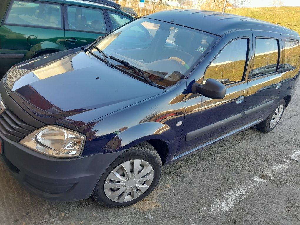 Vind Dacia Logan