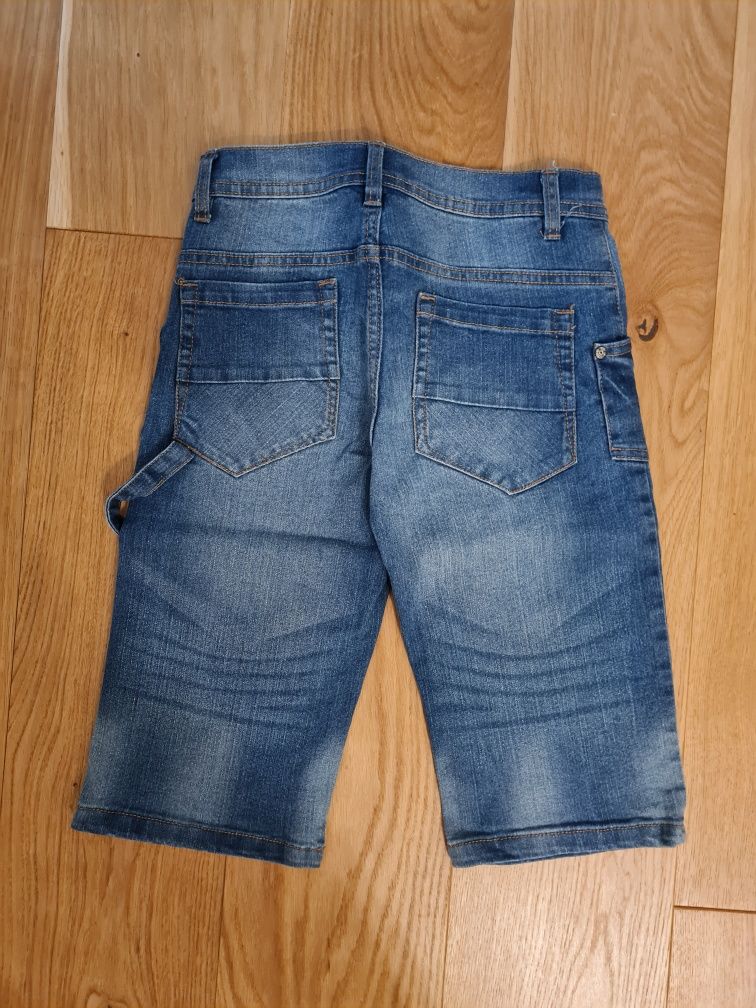 Pantaloni scurți blugi 10 ani