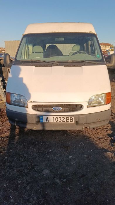 Форд транзит всичко платено