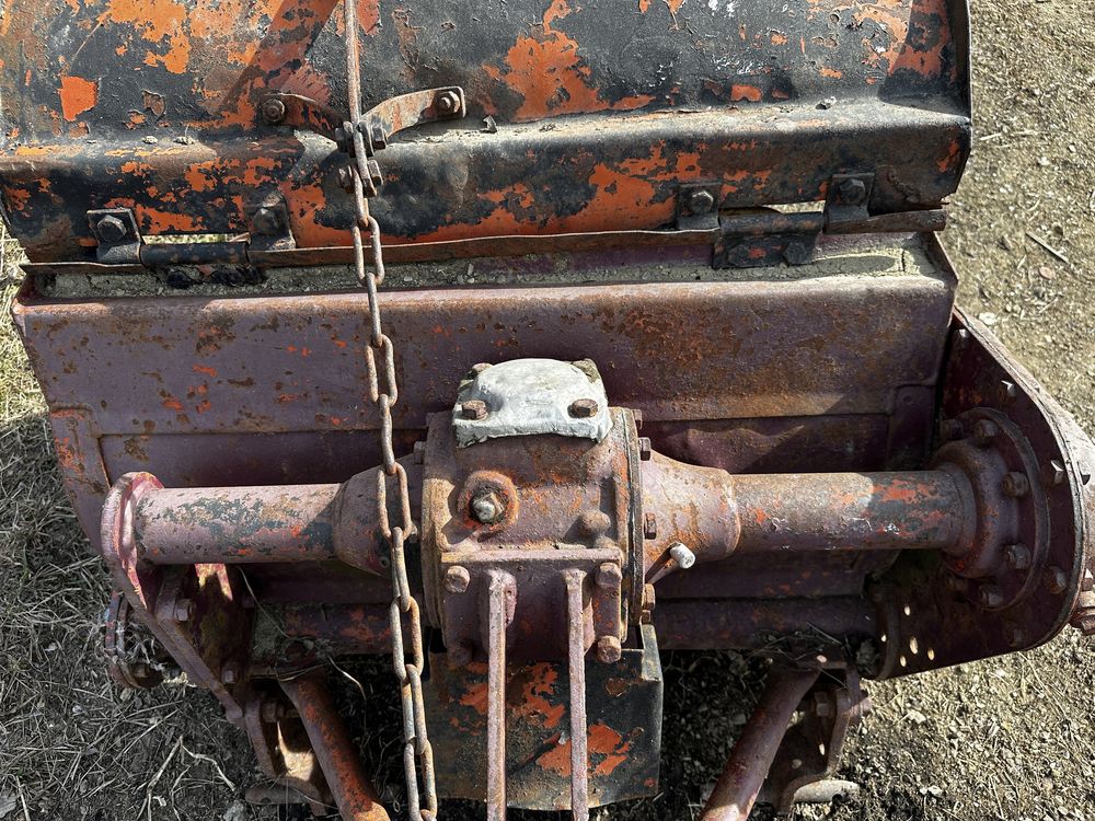 Vand freza pentru tractor