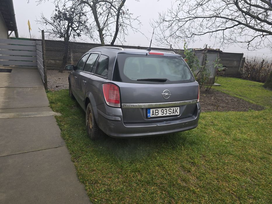 Opel Astra H 1.6