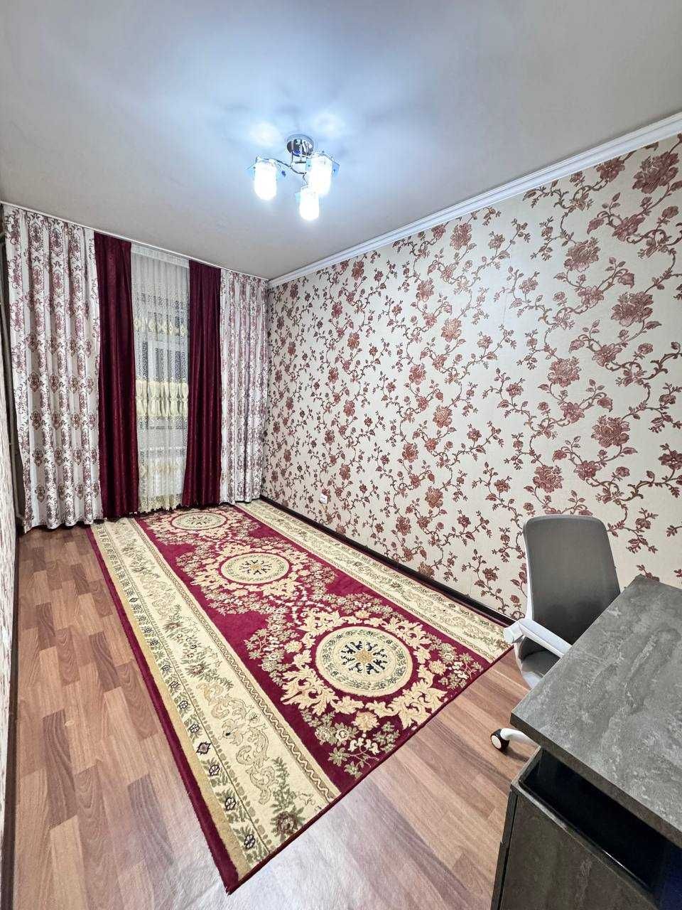 Срочно! Продаётся 3х ком кв Себзор 13 (ор. Хаст Имом мечеть, Анкара К)