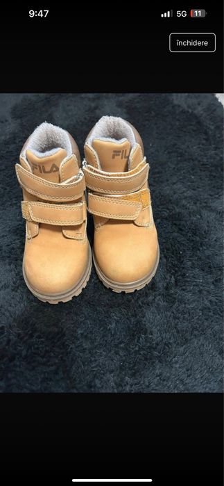 Ghete bebe fila marime 22
