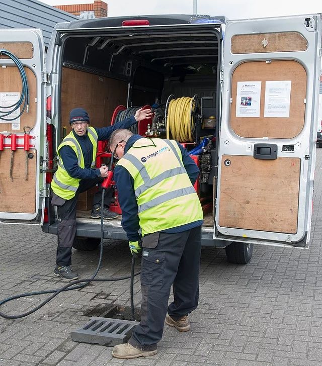 #Desfundare #canalizare #inspectie video #Tevi #Conducte Oradea Bihor