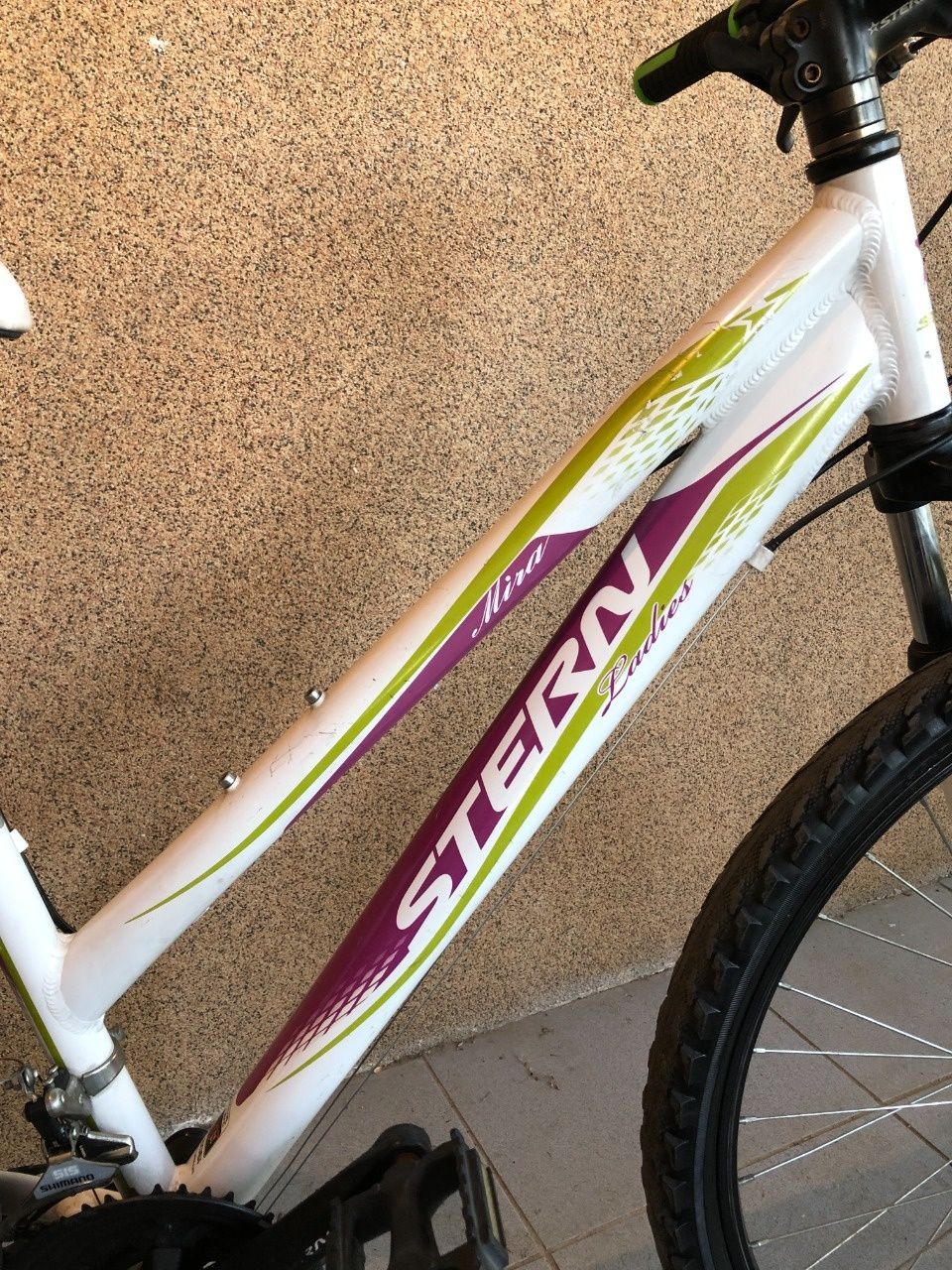 Женский  велосипед бренда Stern