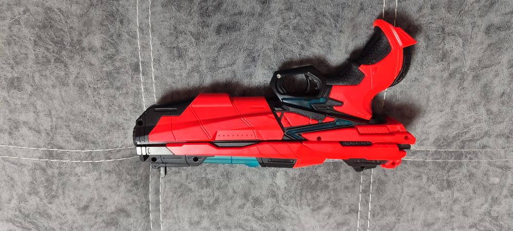 Продам бластер                светящиеся