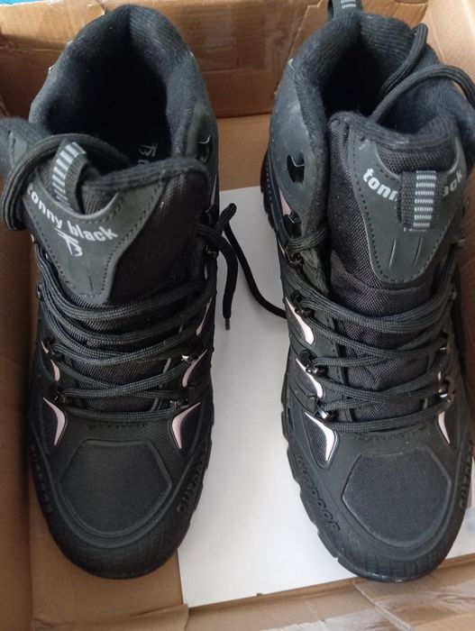 Ghete de zăpadă noi