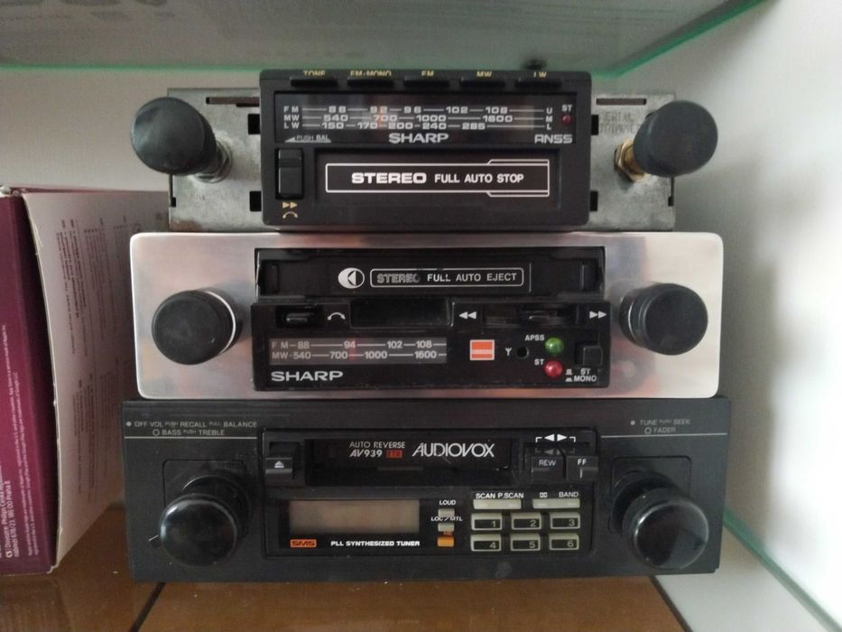 Radiocasetofon auto Sharp, Audiovox, BMW
