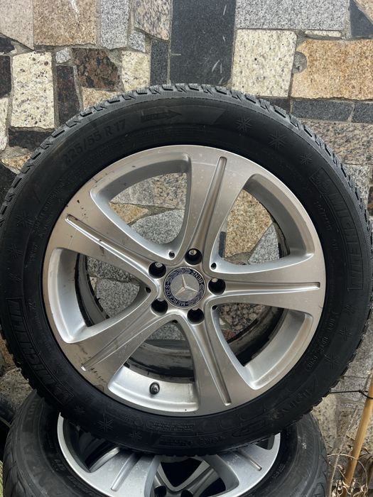 Оригинални джанти Мерцедес 17 с гуми 5х112
