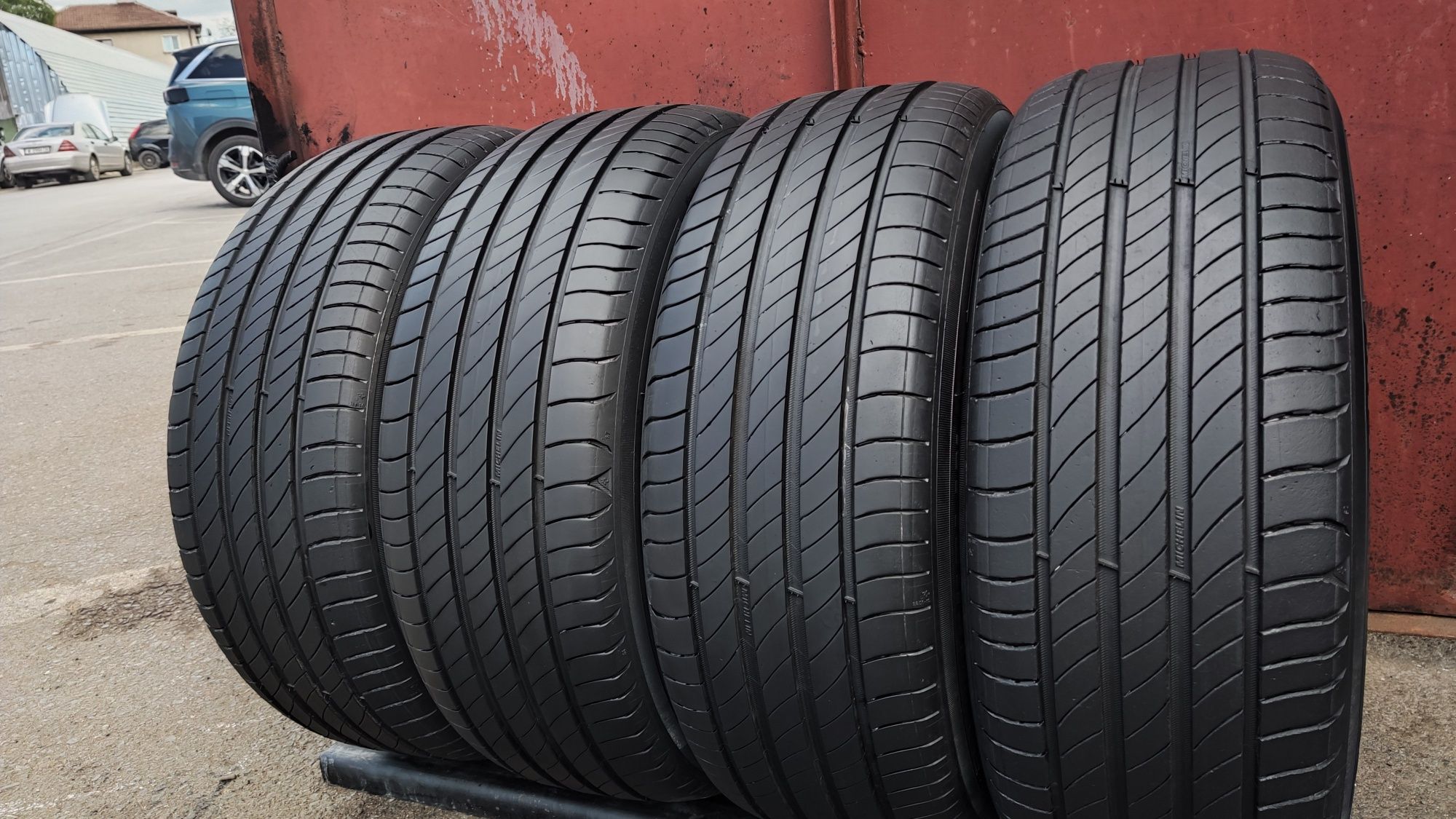 4бр. летни гуми 195/55/16 Michelin Primacy 4,S1
dot23
7mm
Много добро