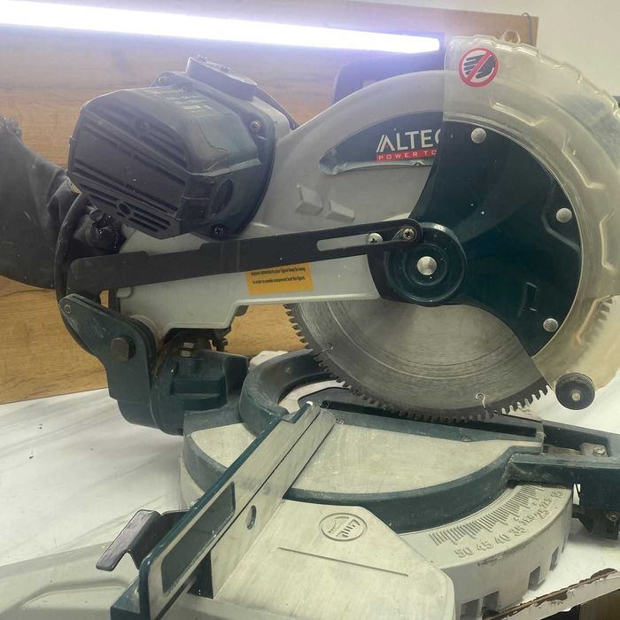 CB47/Пила торцовочная ALTECO  SK15936