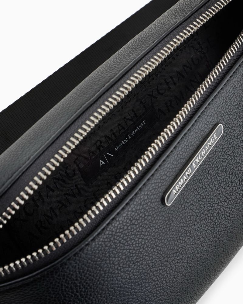 Оригинална мъжка чанта тип банан Armani Exchange XM000848 AF12134