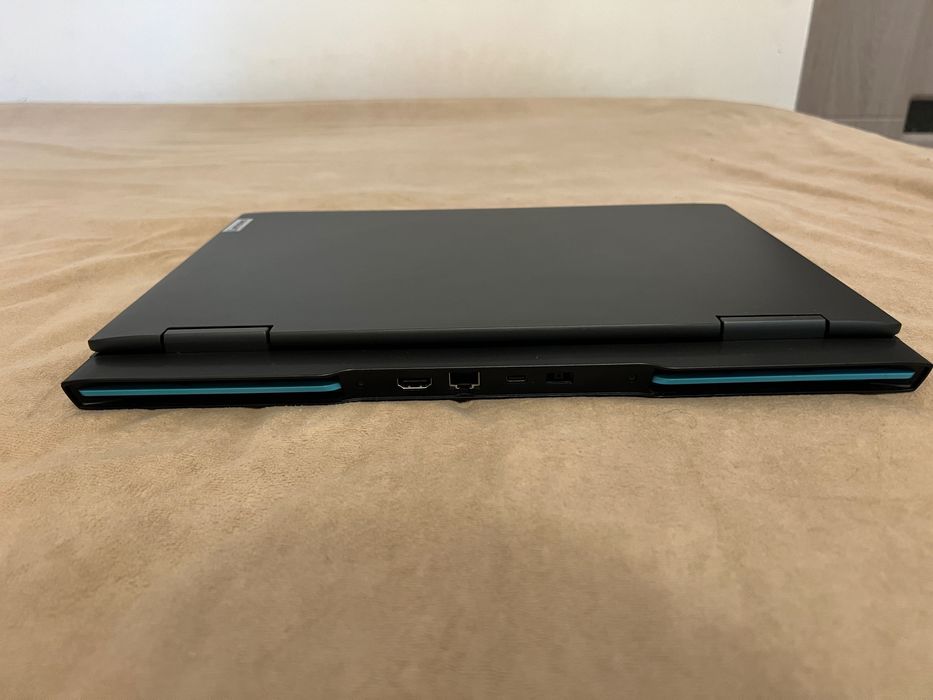 Laptop Gaming Lenovo 15.6”–Ryzen 5 6600H,16GB RAM,1TB SSD,RTX 3050 4GB