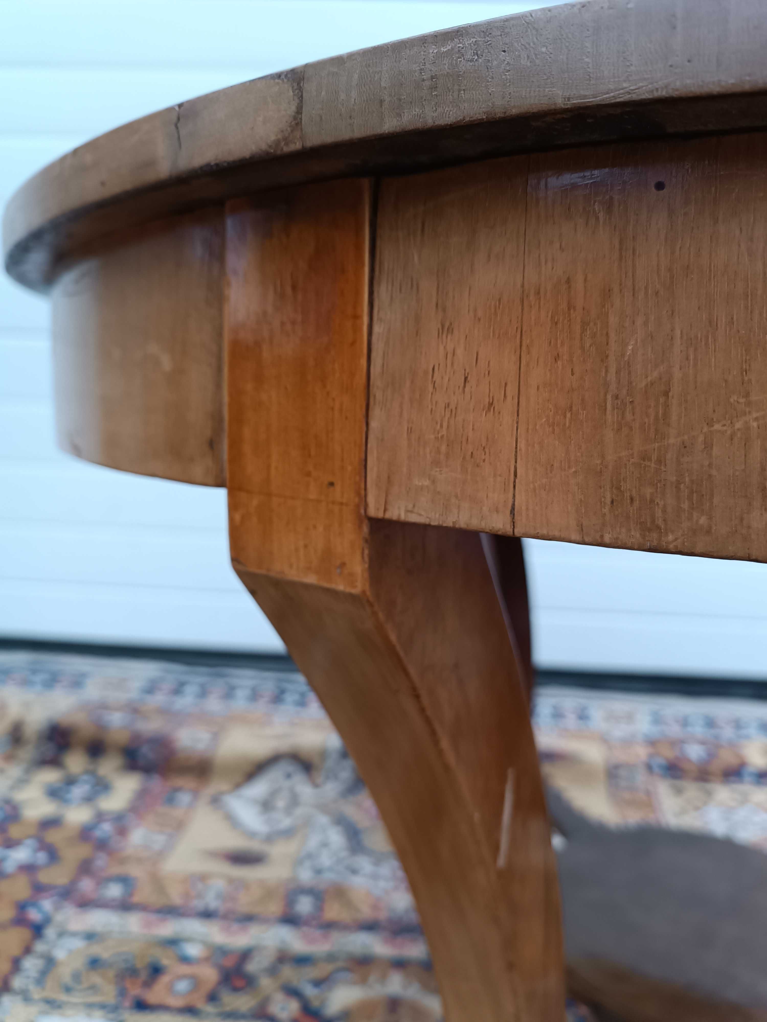 Дизайнерска Винтидж маса с интересна сглобка . Внос Холандия