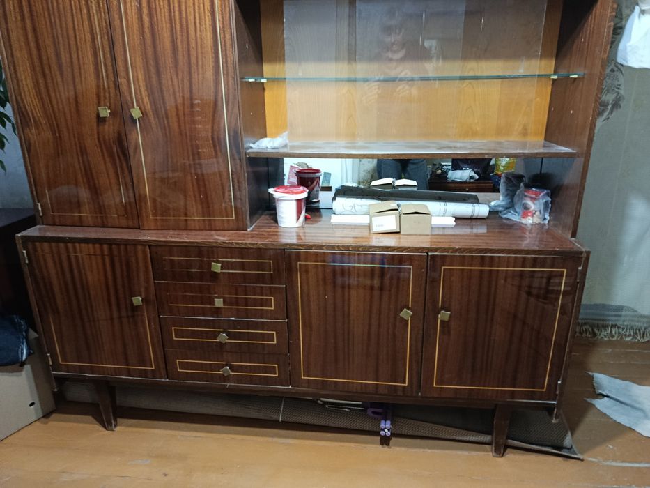 Сервант стенка бу