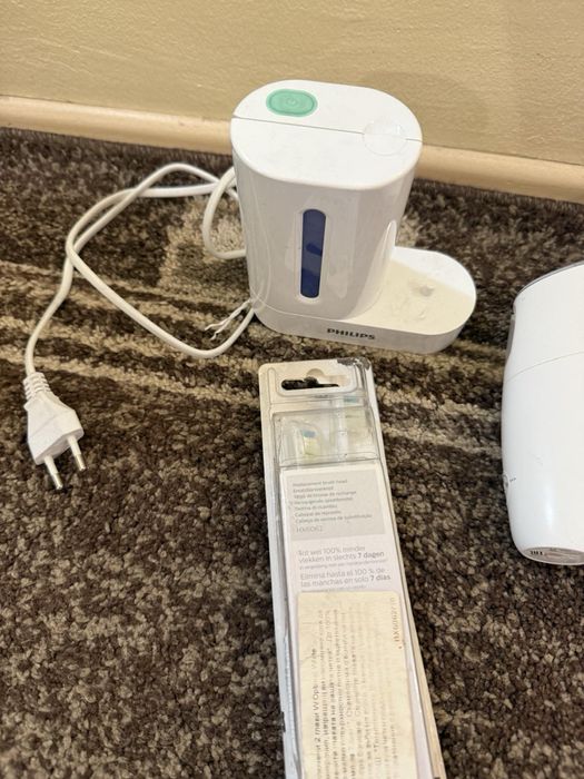 Електрическа  четки за зъби Philips sonicare+UVлампа/зарядно/глави