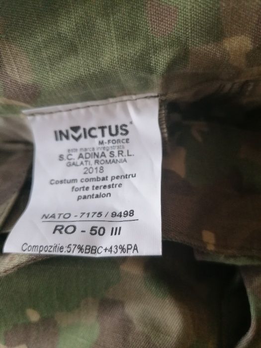 Pantaloni combat noi