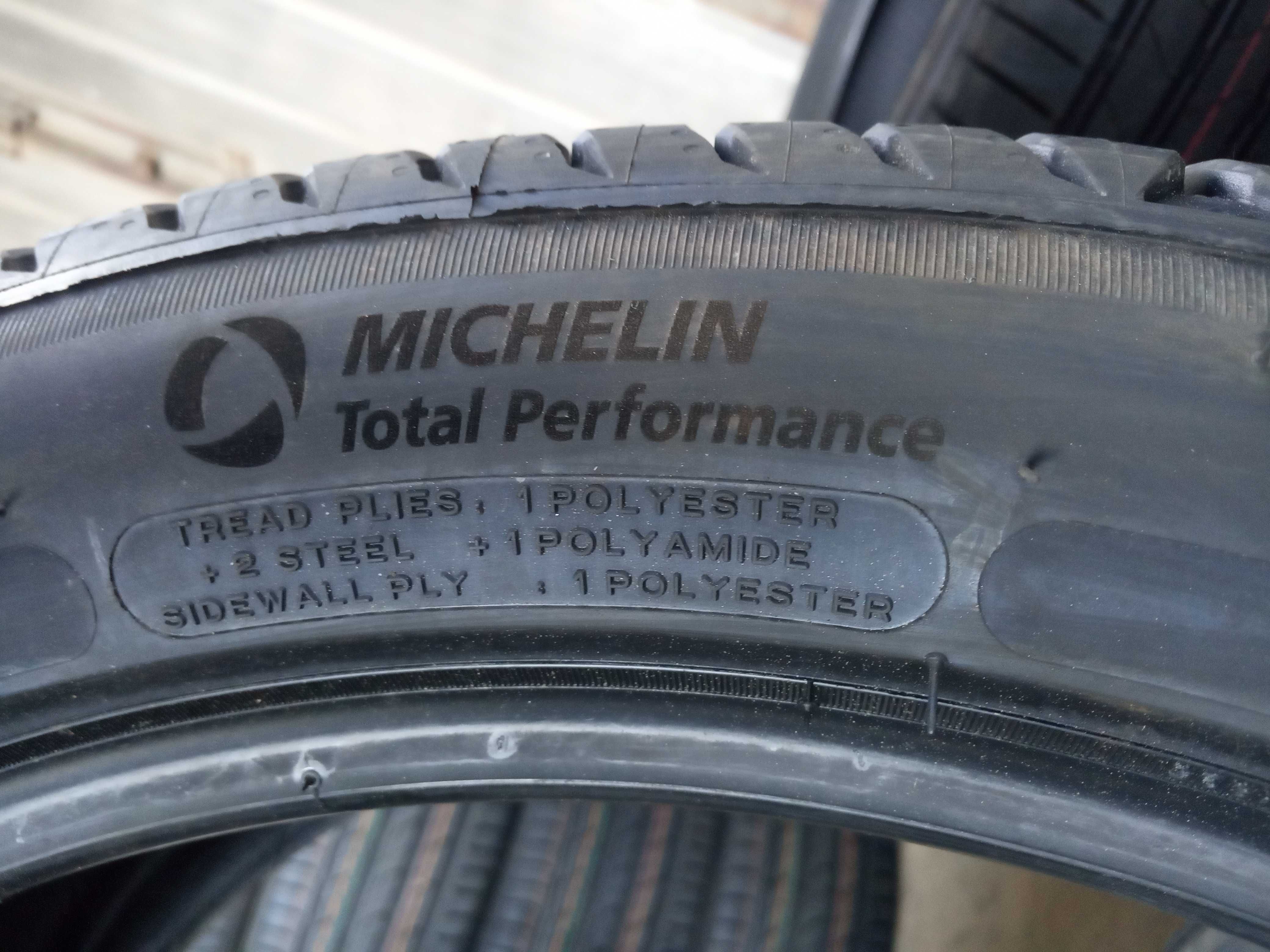 2 Нови летни гуми 245/40R18 Michelin Primacy 4 AO 93H DOT2025 Spain
