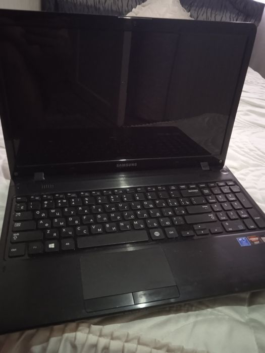 Продам ноутбук Самсунг