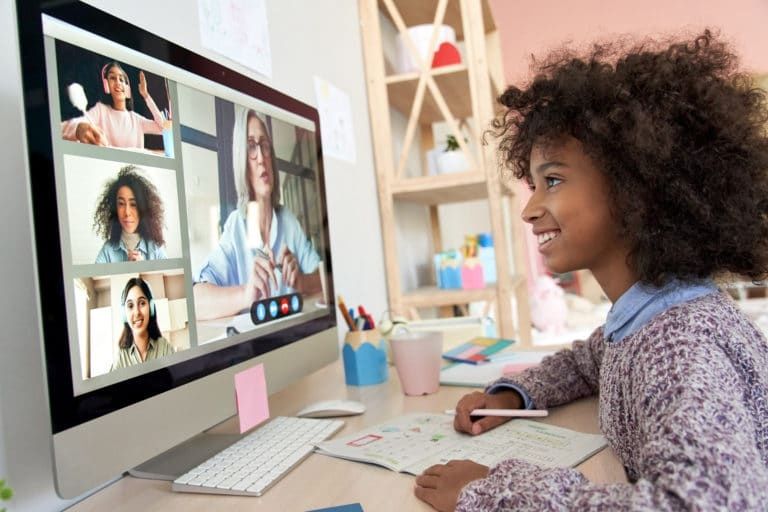 Unversitet va milliy sertifikatga tayyorlanuvchilarga  Online darslar