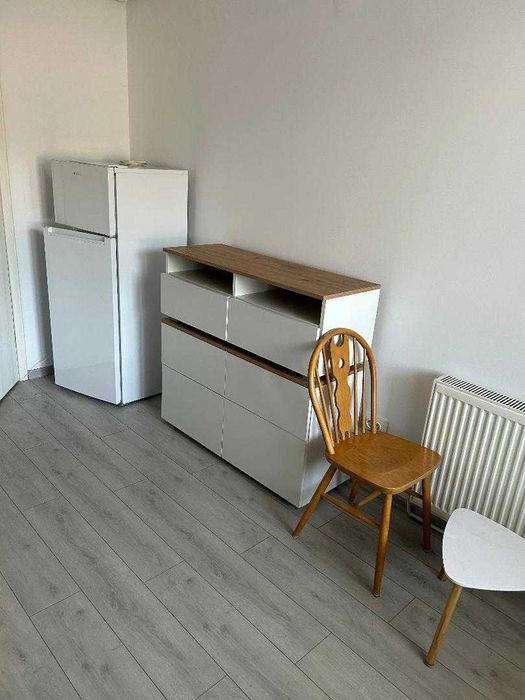 Inchiriez garsoniera cartier Gura Campului