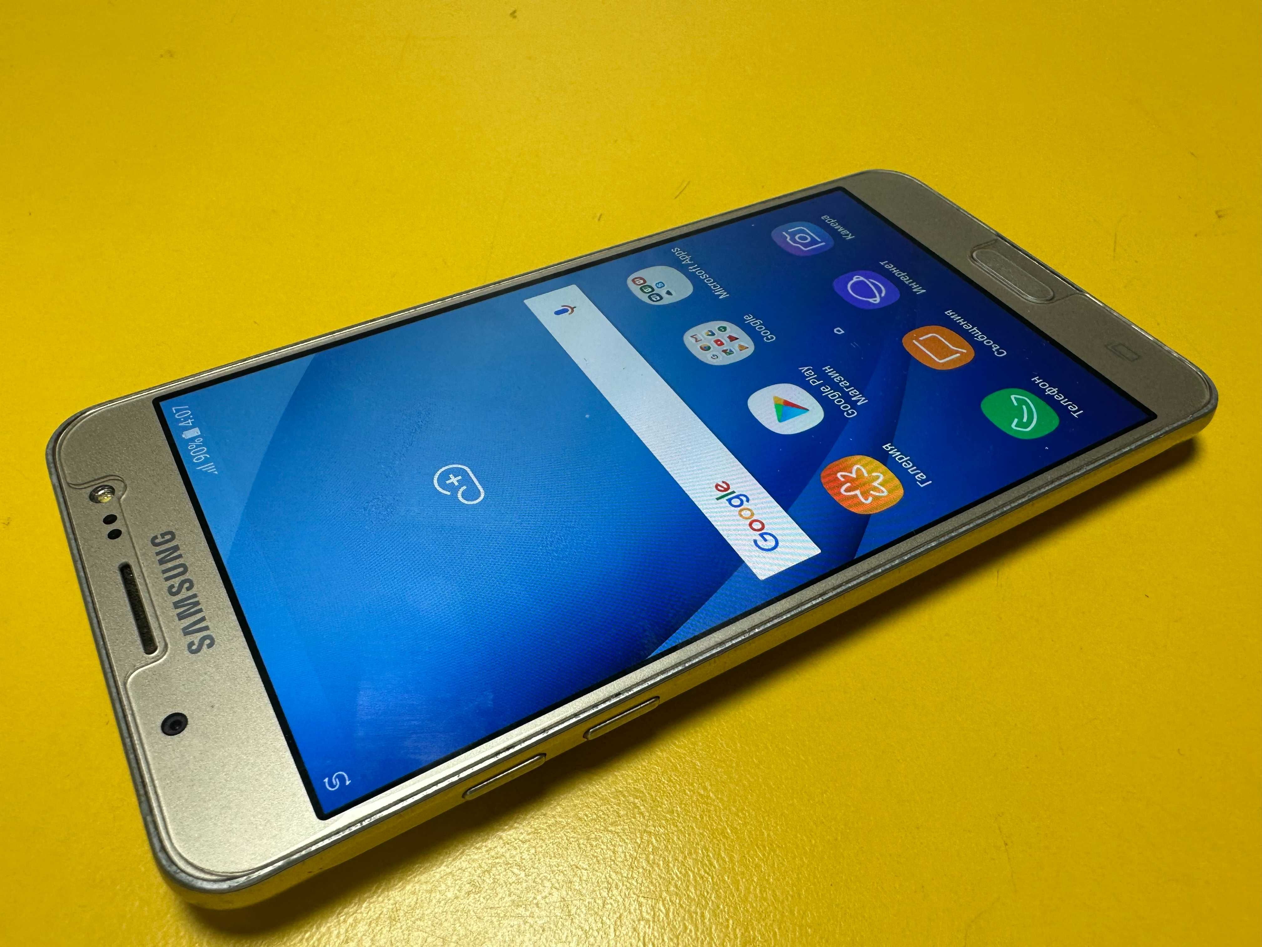 Samsung Galaxy J5 2016 16GB 2GB RAM Dual  5.2"
