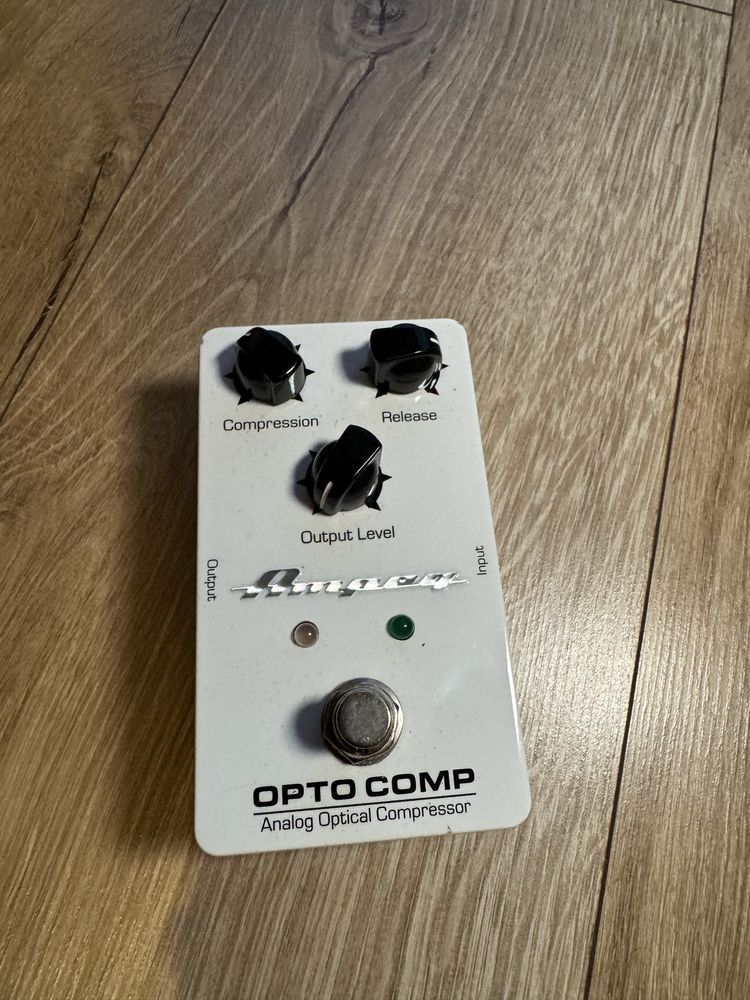 Ampeg Opto Comp - Pedala compresor analog