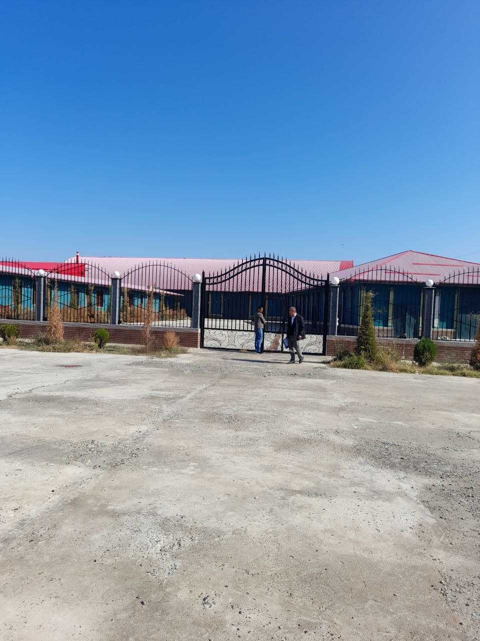Kattaqo`rgon tumanida o`simlik yog` ishlab chiqarish binosi sotilmoqda