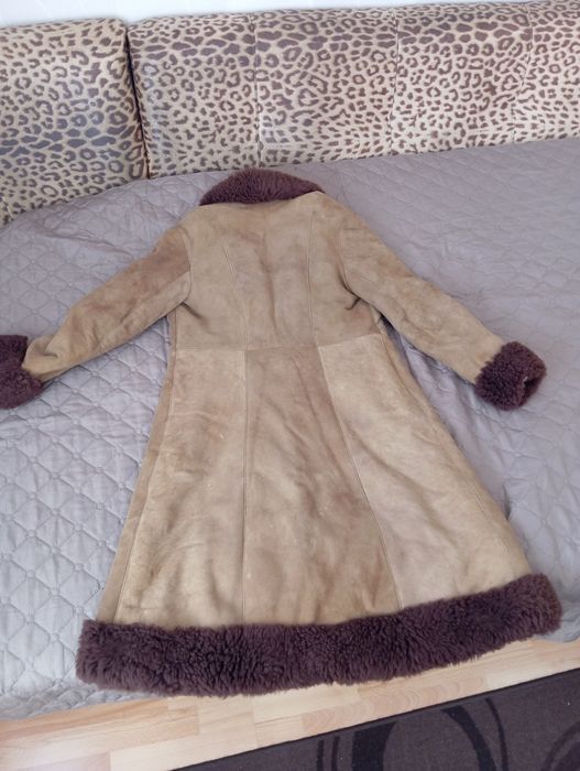 Кожух от естествена кожа