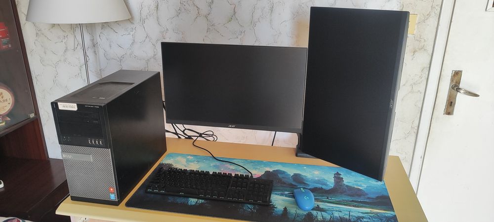 Продавам монитори Acer 24"