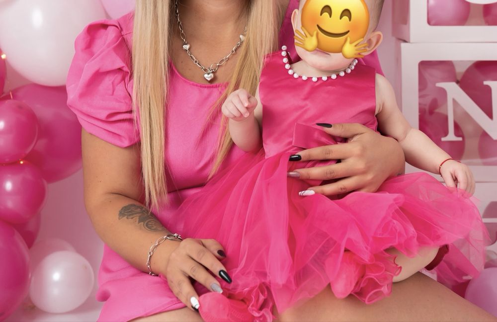 Мама и бебе / рокли