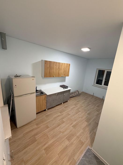 2 бөлмелі үй жалға беріледі.Стиралка.холодильник.электро плита бар