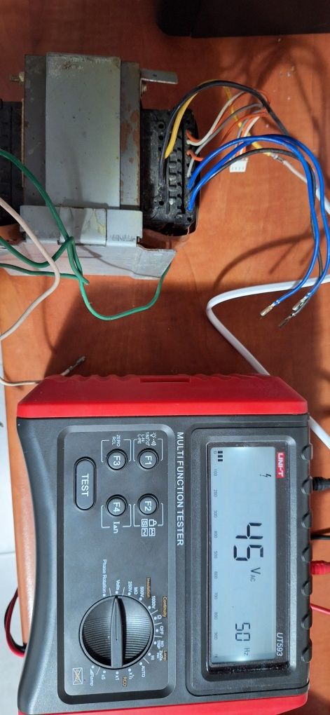 Transformator amplificator