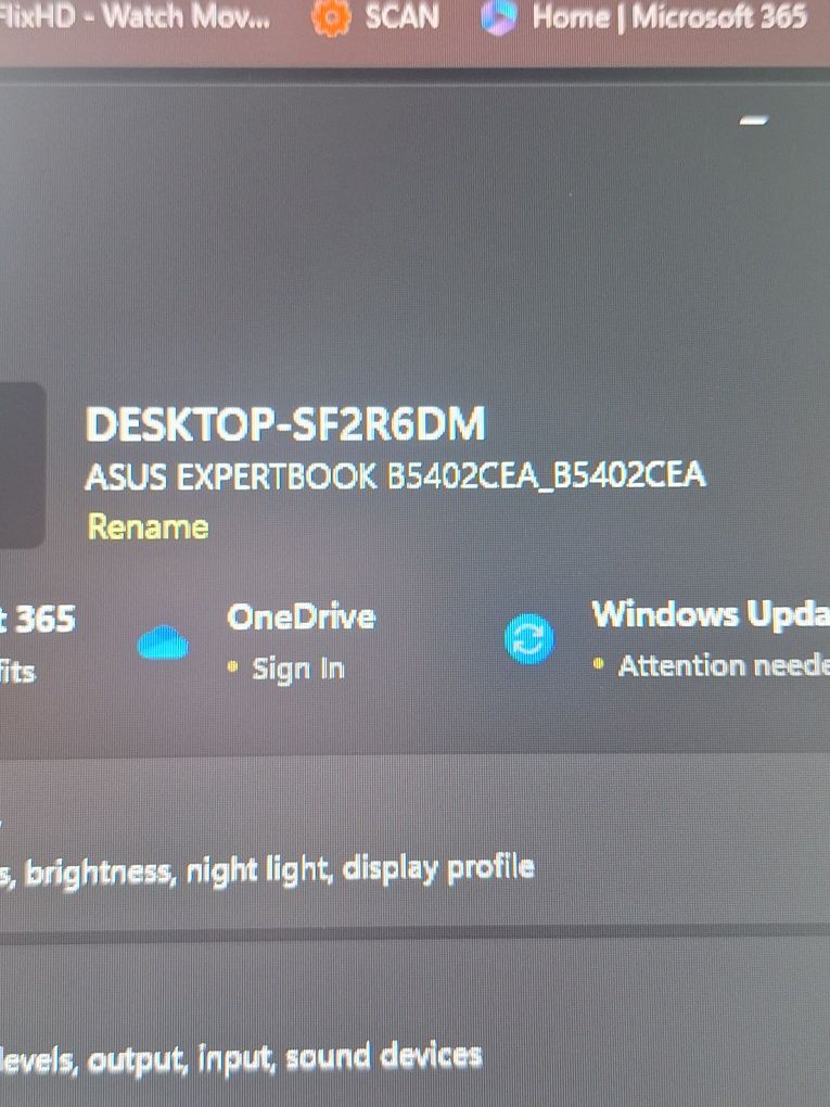 Лаптоп 14" инча Asus expertbook b5402cea