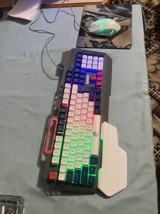 Polni Kamplekt Kampyuter i5 12400