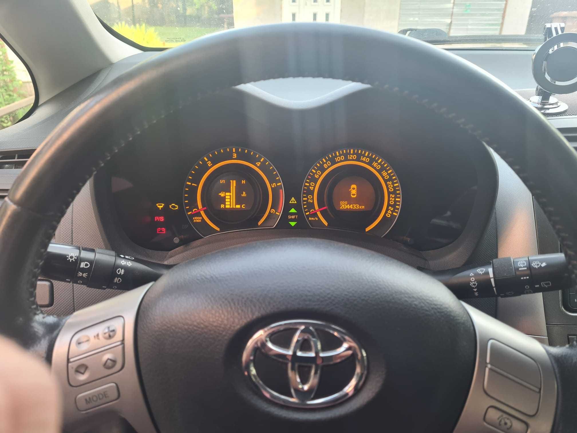 Toyota auris 2010-stare buna