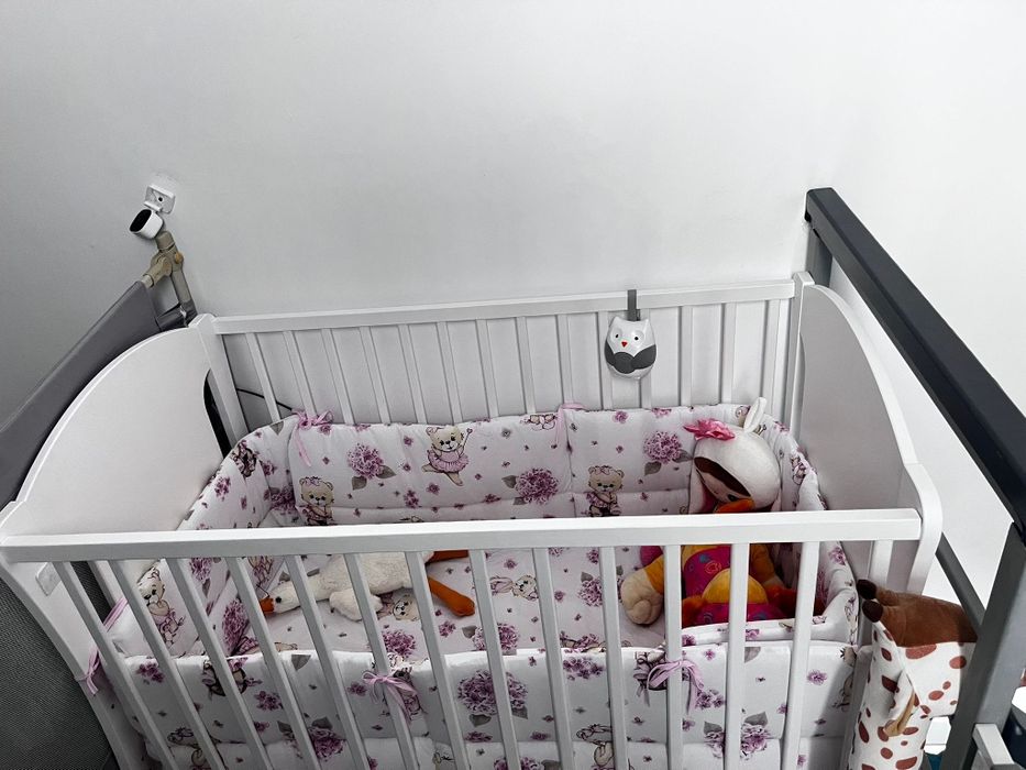 Patut + saltea + aparatori bebe