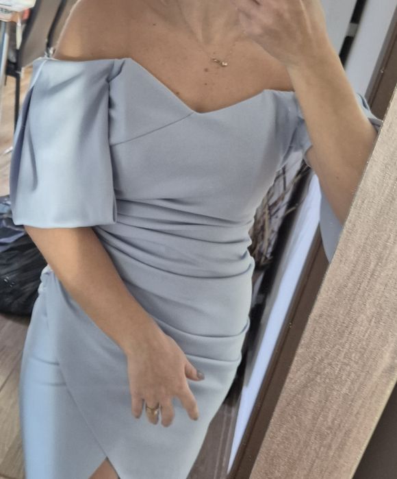 Vând rochie Asos