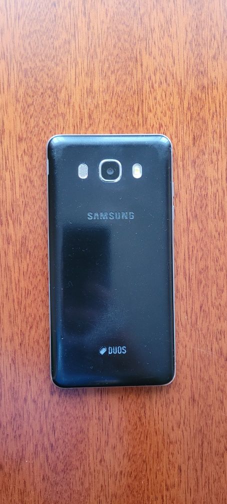 Продается смартфон Samsung Galaxy J5